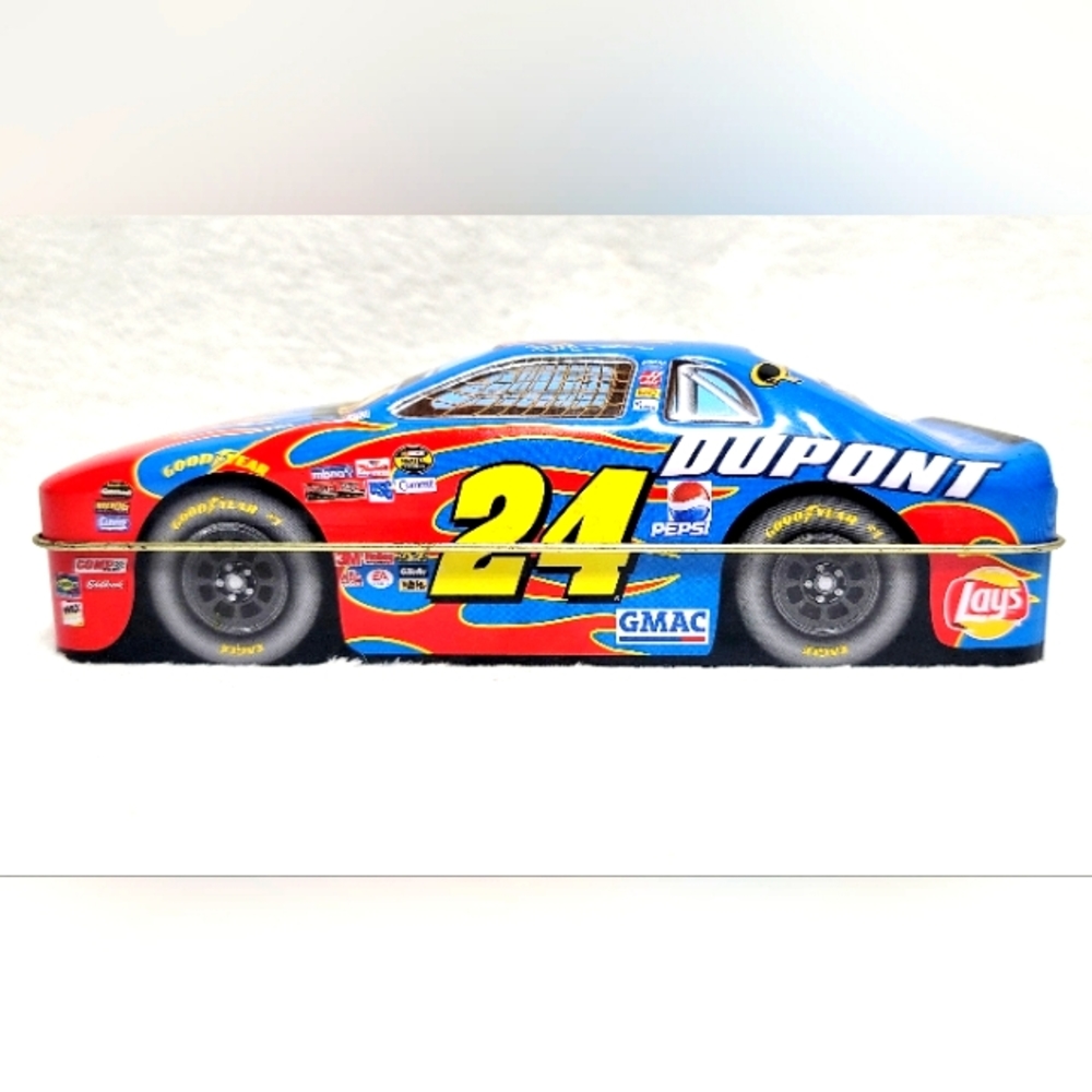 Palmer's Jeff Gordon #24 DuPont  Monte Carlo Collectible Tin Vintage 2003